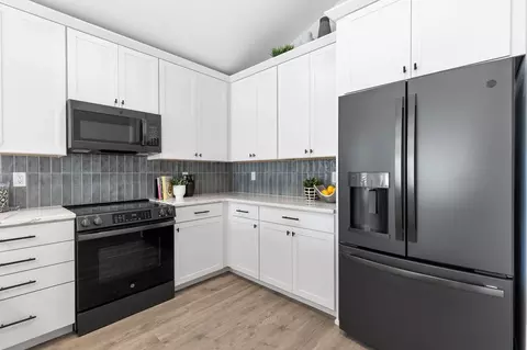 Kitchen - 1505 Denmark Rd, Union, MO 63084 photo 3 of 14