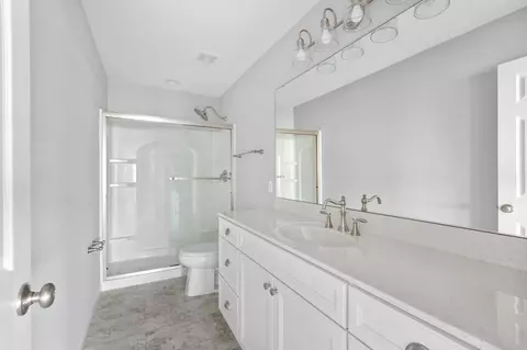 Bath - 1505 Denmark Rd, Union, MO 63084 photo 5 of 10