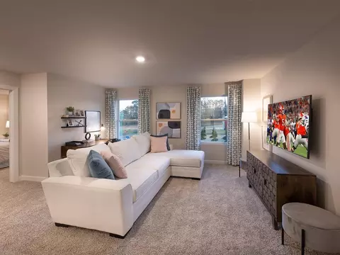Living - 1512 Switchback Cir, Moore, SC 29369 photo 3 of 3
