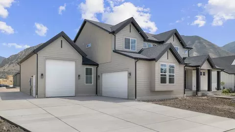 Exterior - 718 N 1600 E, Salem, UT 84653 photo 8 of 19