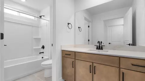 Bath - 718 N 1600 E, Salem, UT 84653 photo 4 of 8