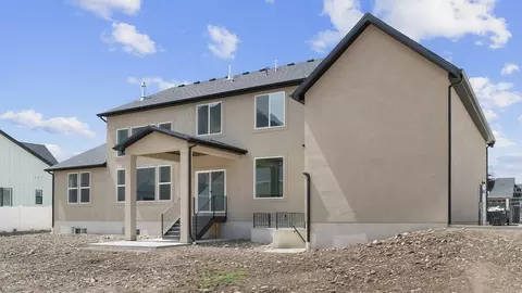 Exterior - 718 N 1600 E, Salem, UT 84653 photo 14 of 19