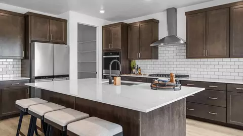 Kitchen - 718 N 1600 E, Salem, UT 84653 photo 3 of 12