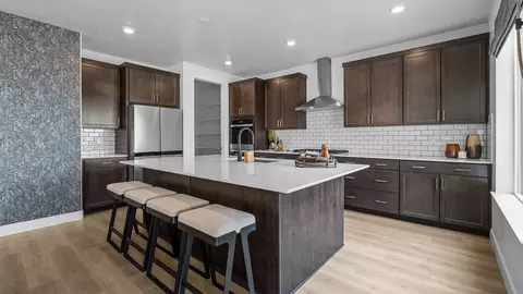 Kitchen - 718 N 1600 E, Salem, UT 84653 photo 4 of 12