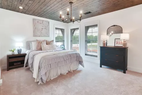 Bedroom - 100 Firefly Ln, Opelika, AL photo 4 of 6