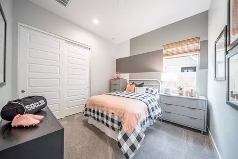 Bedroom - 3836 S Gladiolus Cir, Mesa, AZ 85212 photo 8 of 13