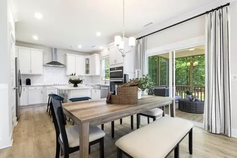 Dining - Blessed Hope Rd, York, SC 29745 photo 5 of 9