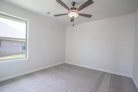 Bedroom - 2800 Heather Hvn, Moore, OK 73160 photo 7 of 15