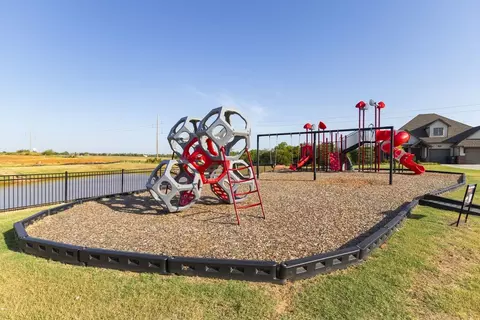 View/Area - 2800 Heather Hvn, Moore, OK 73160 photo 10 of 17