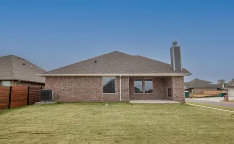 Other - 2800 Heather Hvn, Moore, OK 73160 photo 17 of 35