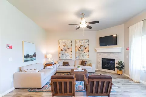 Living - 2800 Heather Hvn, Moore, OK 73160 photo 2 of 13