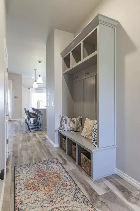 Entry Way - 2800 Heather Hvn, Moore, OK 73160 photo 2 of 6