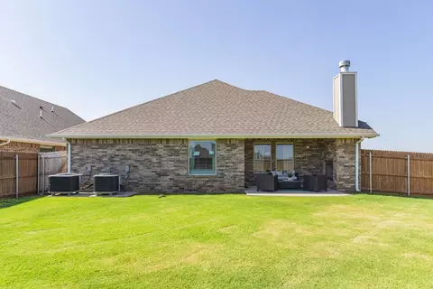 Other - 2800 Heather Hvn, Moore, OK 73160 photo 14 of 35