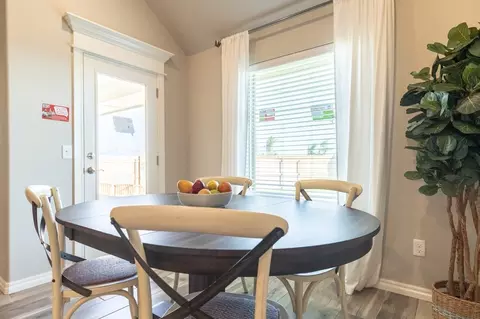 Dining - 2800 Heather Hvn, Moore, OK 73160 photo 1 of 3