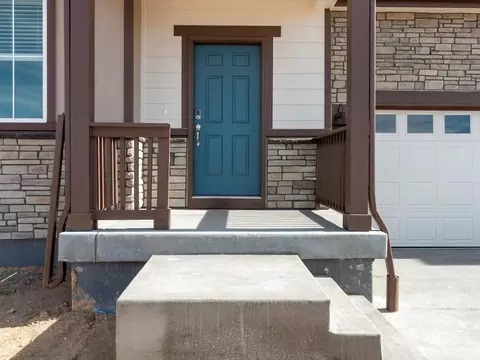 Exterior - 2704 72nd Ave Ct, Greeley, CO 80634 photo 4 of 5