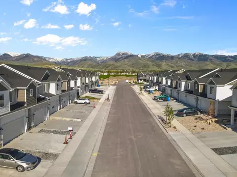 View/Area - 607 W 550 N, Smithfield, UT 84335 photo 5 of 9