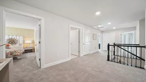 Entry Way - 3908 Lyons Mill Ln, Glen Allen, VA 23059 photo 2 of 12