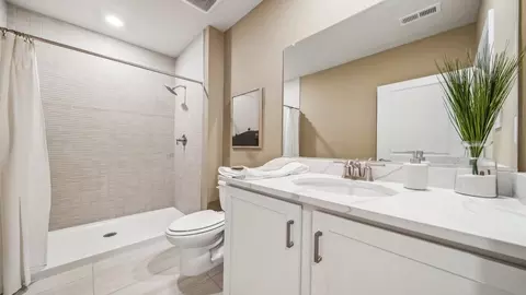 Bath - 3908 Lyons Mill Ln, Glen Allen, VA 23059 photo 15 of 19