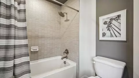 Bath - 3908 Lyons Mill Ln, Glen Allen, VA 23059 photo 17 of 19