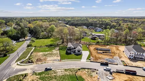 View/Area - 3908 Lyons Mill Ln, Glen Allen, VA 23059 photo 2 of 4