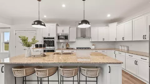 Kitchen - 3301 Greycliff Trl, Franklin, OH 45005 photo 2 of 4