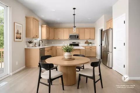 1812 August Moon Dr, Madison, WI 53718
