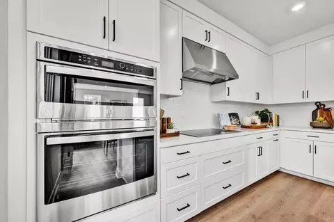 Kitchen - 1062 E Overlook Dr, Orange, CA 92867 photo 1 of 2