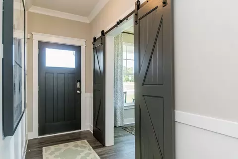Entry Way - 57 Daniel Farm Dr, Benson, NC 27504 photo 7 of 9