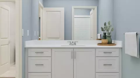 Bath - 36658 Altisima Dr, Winchester, CA 92596 photo 3 of 6