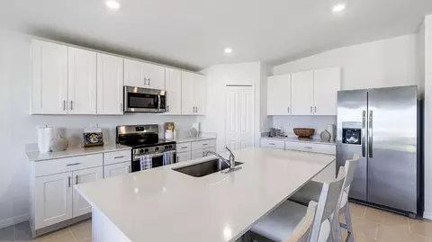 Kitchen - 8319 SW 46th Ave, Ocala, FL 34476 photo 1 of 4