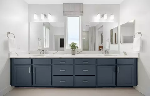 Bath - 1139 Karlstad Dr, Sunnyvale, CA 94089 photo 1 of 3