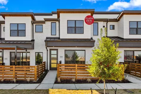4614 White Buffalo Trl, Oak Point, TX 75068