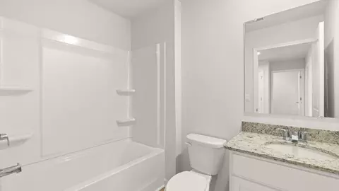 Bath - 3285 Ryker Rd, Gainesville, GA 30507 photo 5 of 9