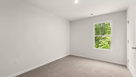 Bedroom - 3285 Ryker Rd, Gainesville, GA 30507 photo 5 of 10
