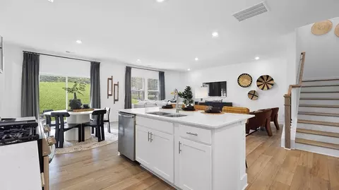 Kitchen - 176 Hal Ct, Winder, GA 30680 photo 3 of 6
