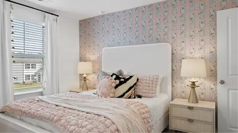 Bedroom - 176 Hal Ct, Winder, GA 30680 photo 6 of 6