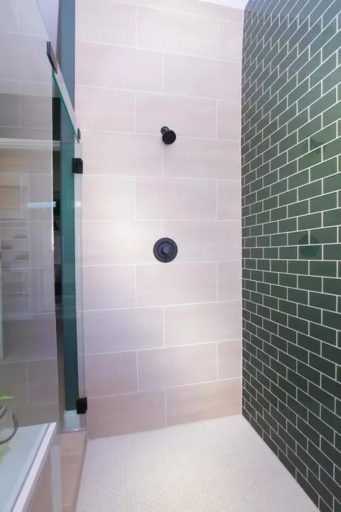 Bath - 3117 Shaddock Blvd, Rockwall, TX 75032 photo 3 of 3