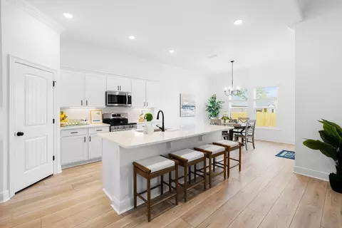 Kitchen - 2903 Houston Place Dr, Crestview, FL 32539 photo 1 of 3