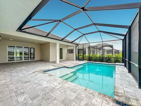 Exterior - 12418 Stonegate Trl, Parrish, FL 34219 photo 8 of 17