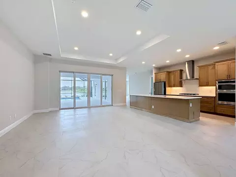 Living - 12418 Stonegate Trl, Parrish, FL 34219 photo 2 of 18
