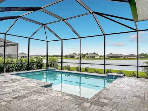 Exterior - 12418 Stonegate Trl, Parrish, FL 34219 photo 3 of 17