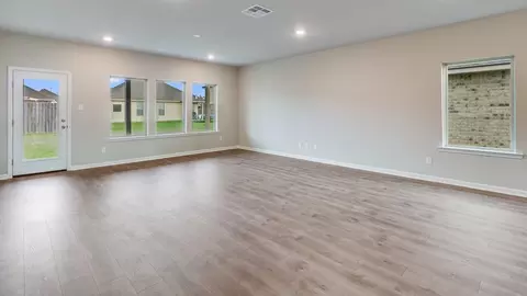 Living - 119 Cane Run Ct, Duson, LA 70529 photo 4 of 5