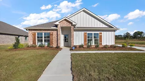 118 Woodgate Blvd, Canton, MS 39046