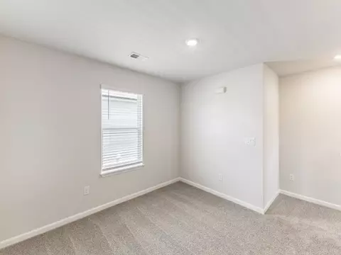 Bedroom - 29167 Satilla Cir, Madison, AL 35756 photo 2 of 5