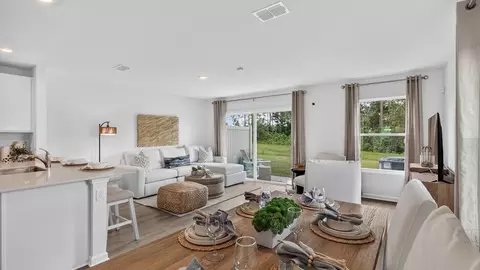 6285 Sparkling Stream Trl, Jacksonville, FL 32234