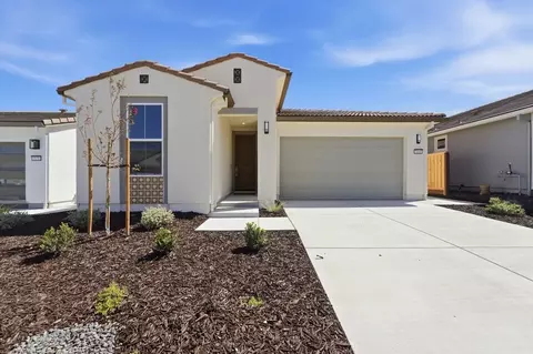 3166 Serena Way, Hollister, CA 95023