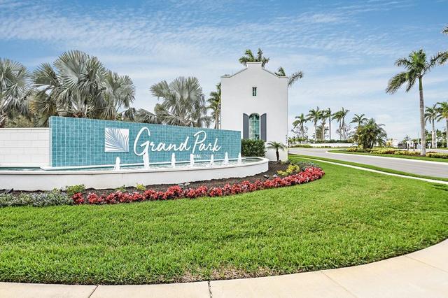 10142 Crystal Isles Cir, Sarasota, FL 34241