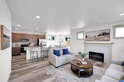 21533 NE Gather Pl, Bend, OR 97701 photo 4