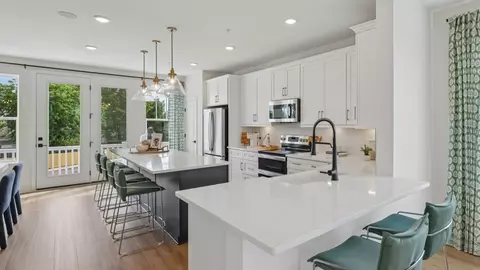 Kitchen - 5396 Siri Ct, Frederick, MD 21703 photo 10 of 11