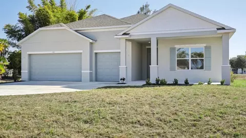 Exterior - 843 Roseland Rd, Sebastian, FL 32958 photo 9 of 17